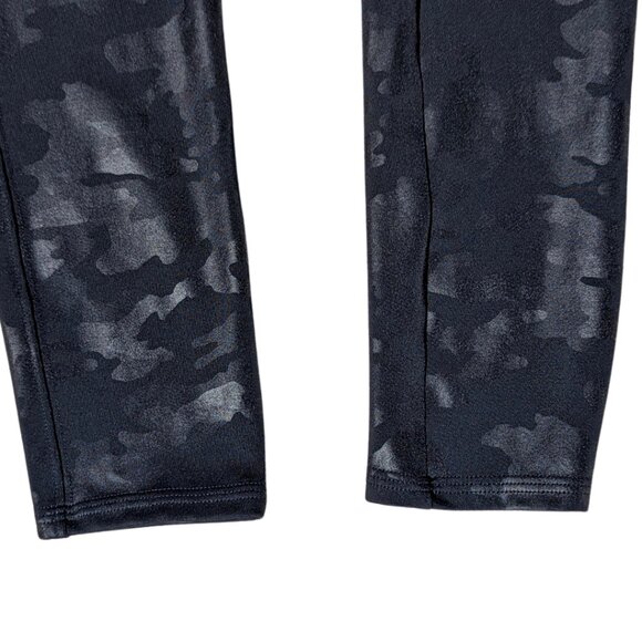 Spanx Medium Black Camo High Waist Ankle Cropped Leggings - Picture 4 of 9